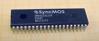 SM8952AC25P SyncMOS 8052-Flash CPU 25MHz 
